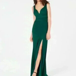 Emerald Green Windsor Sundae Sweetheart Side-Slit Gown